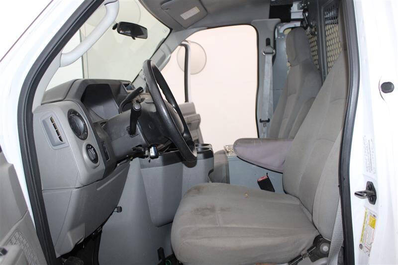 2014 Ford E-Series E-250