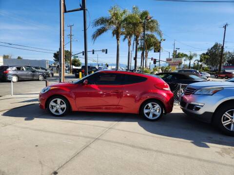 2014 Hyundai Veloster for sale at E and M Auto Sales in Bloomington CA