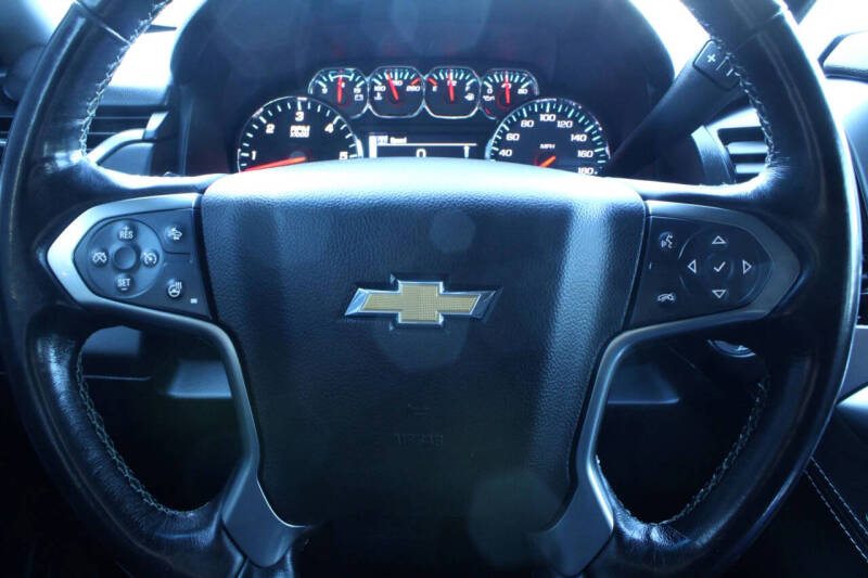 2019 Chevrolet Suburban LT