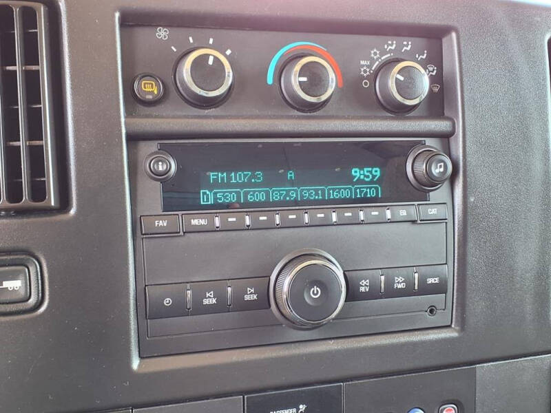 2020 Chevrolet Express 2500