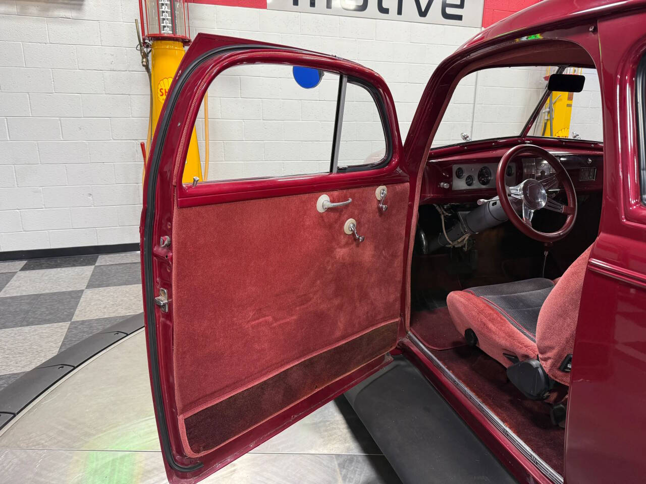 1939 Chevrolet Coupe 60