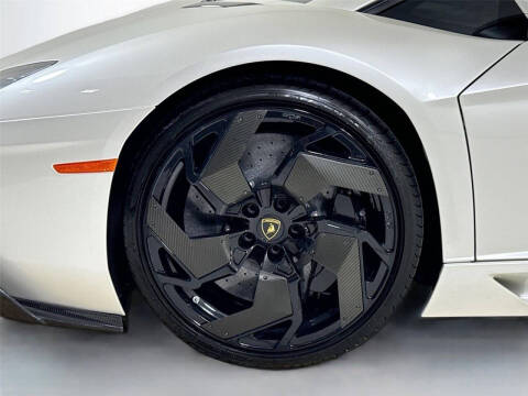 2015 Lamborghini Aventador LP 700-4