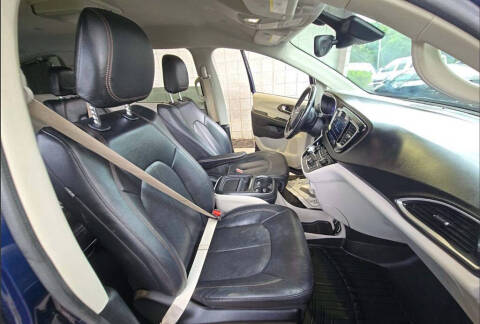 2019 Chrysler Pacifica Touring L