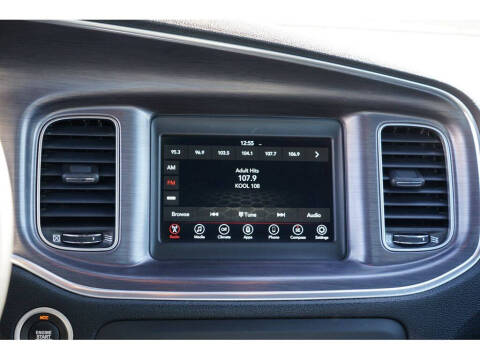 2018 Dodge Charger SXT