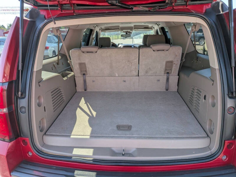 2015 Chevrolet Suburban LS