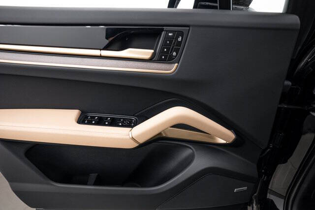 2026 Porsche Cayenne
