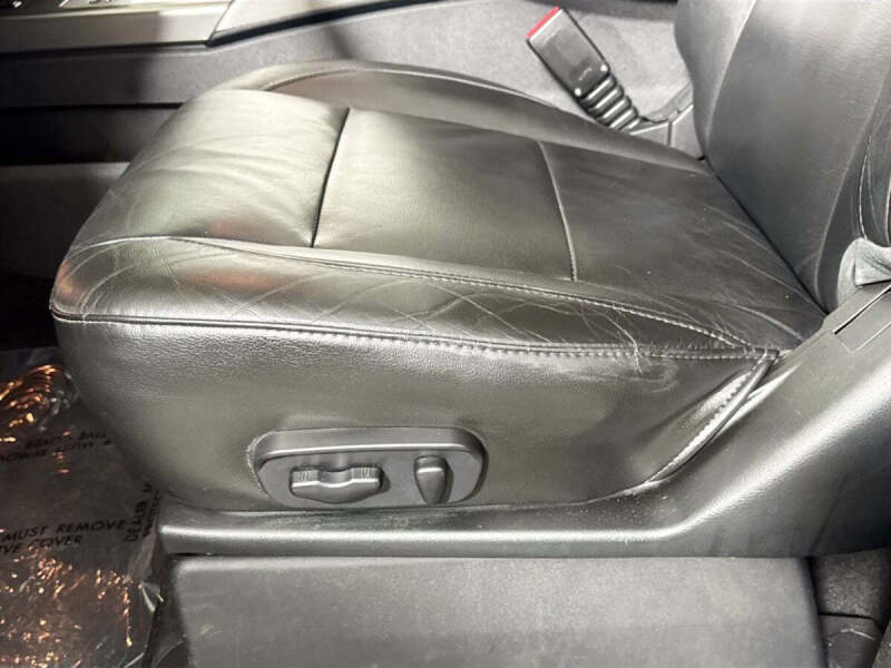 2014 Nissan Armada SV