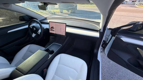 2021 Tesla Model 3 Standard Range Plus