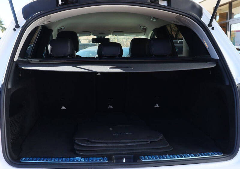 2021 Mercedes-Benz GLC GLC 300