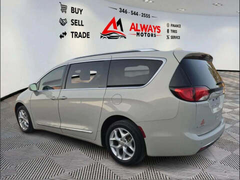 2020 Chrysler Pacifica Touring L Plus