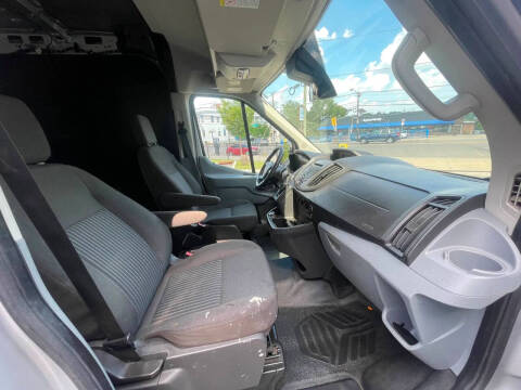 2017 Ford Transit 250