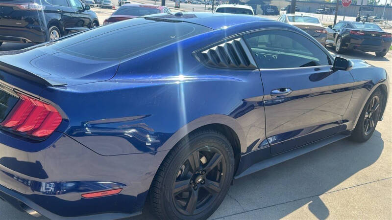 2019 Ford Mustang EcoBoost