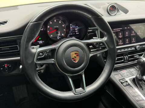 2020 Porsche Macan S