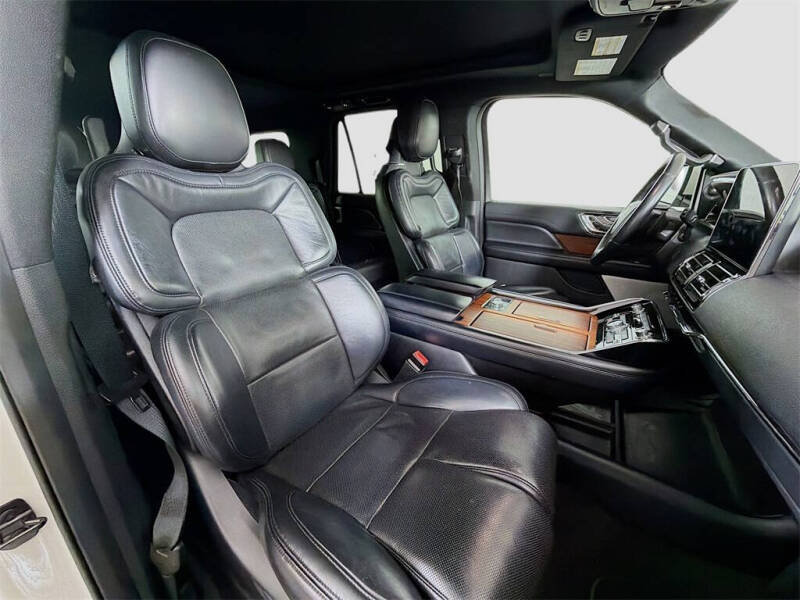 2020 Lincoln Navigator L Reserve