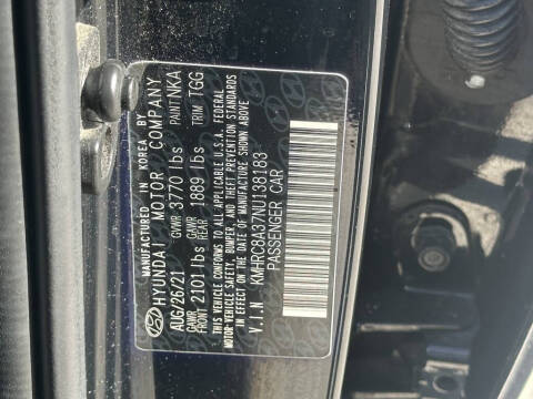 2022 Hyundai Venue SEL