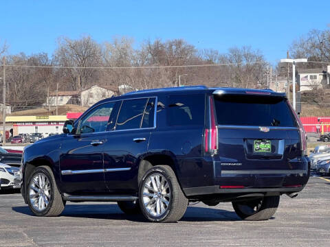 2020 Cadillac Escalade Luxury