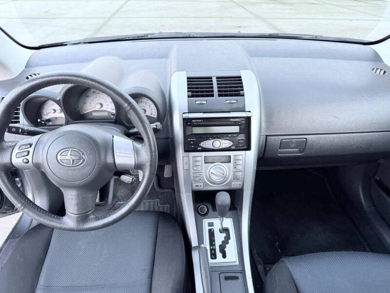 2006 Scion tC
