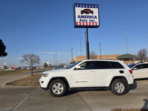 2017 Jeep Grand Cherokee Laredo