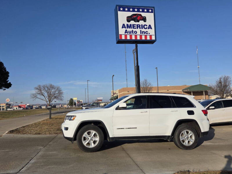 2017 Jeep Grand Cherokee Laredo