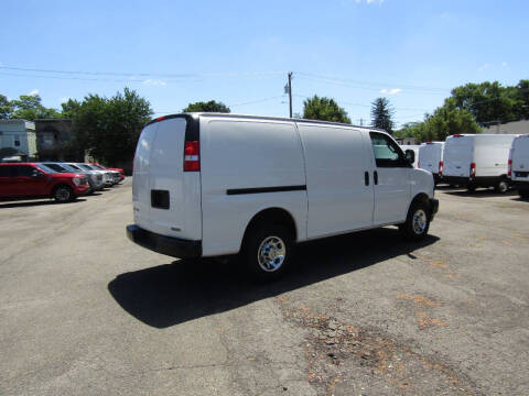 2021 Chevrolet Express 2500