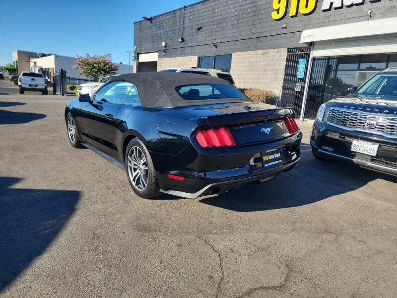 2016 Ford Mustang EcoBoost Premium