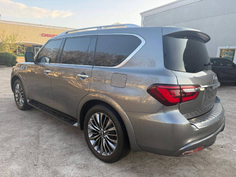 2019 Infiniti QX80 Luxe