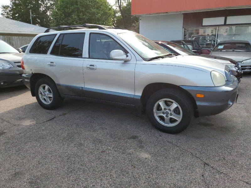 2003 Hyundai Santa Fe for sale at RIVERSIDE AUTO SALES in Sioux City IA