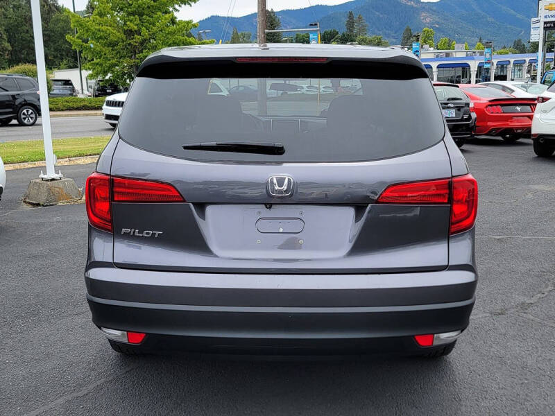 2017 Honda Pilot LX