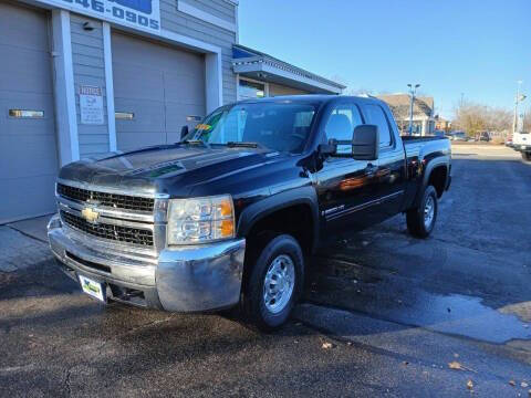 Used 2009 Chevrolet Silverado 2500HD 1LT with VIN 1GCHK59649E104282 for sale in Milwaukee, WI