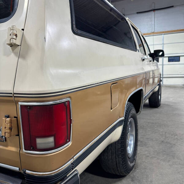 1991 GMC Suburban V1500