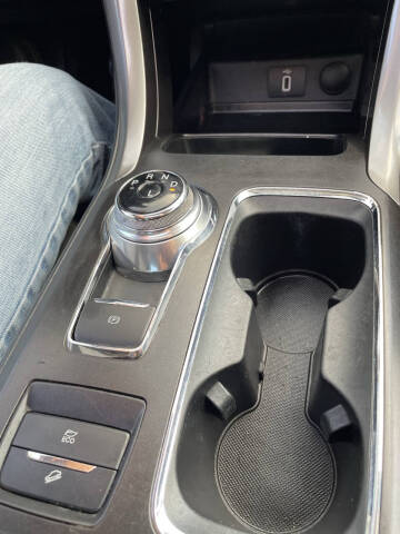 2017 Ford Fusion Hybrid SE