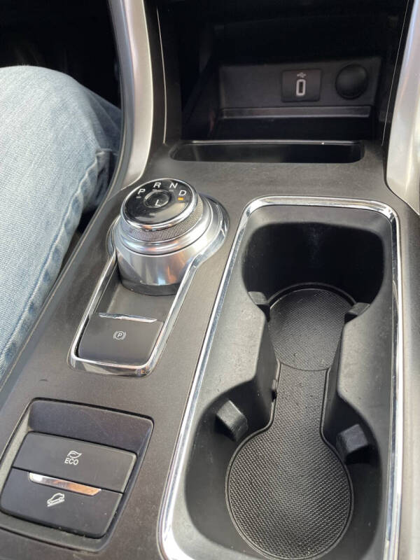 2017 Ford Fusion Hybrid SE