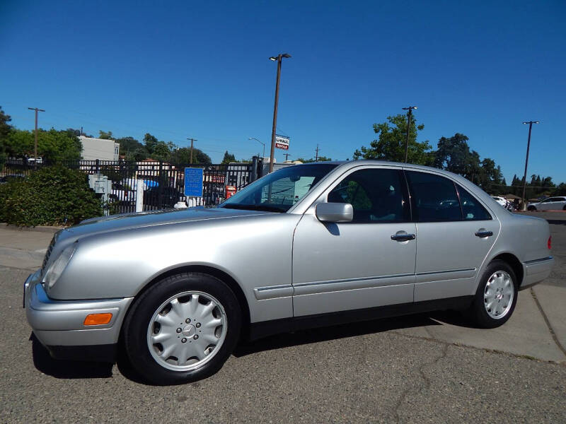 1999 Mercedes-Benz E-Class E 320