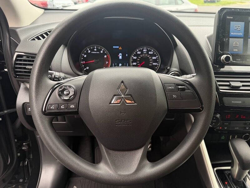 2025 Mitsubishi Eclipse Cross LE