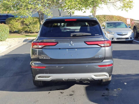 2025 Mitsubishi Outlander PHEV SEL