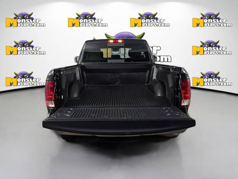2018 RAM 1500 SLT