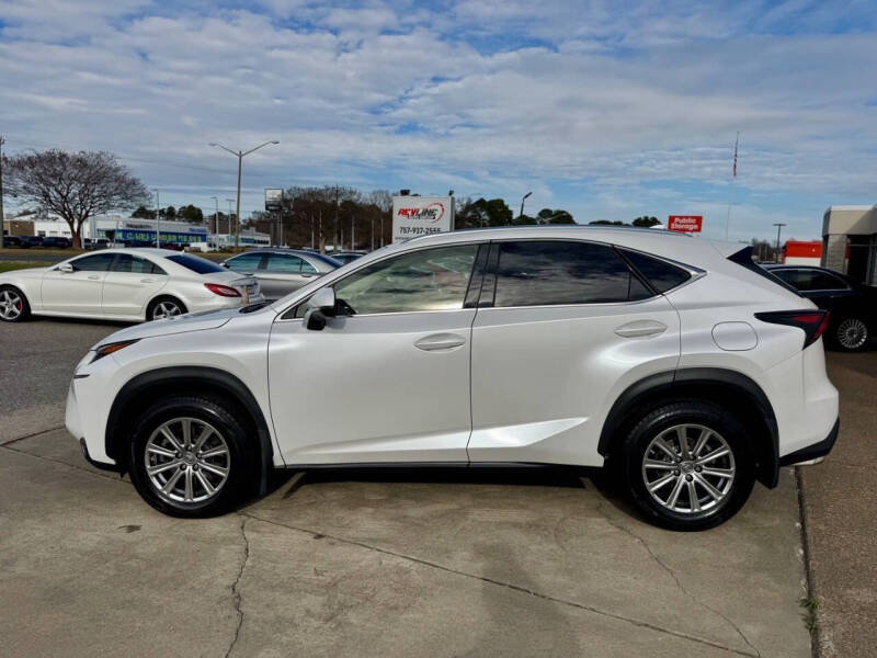 2017 Lexus NX 200t