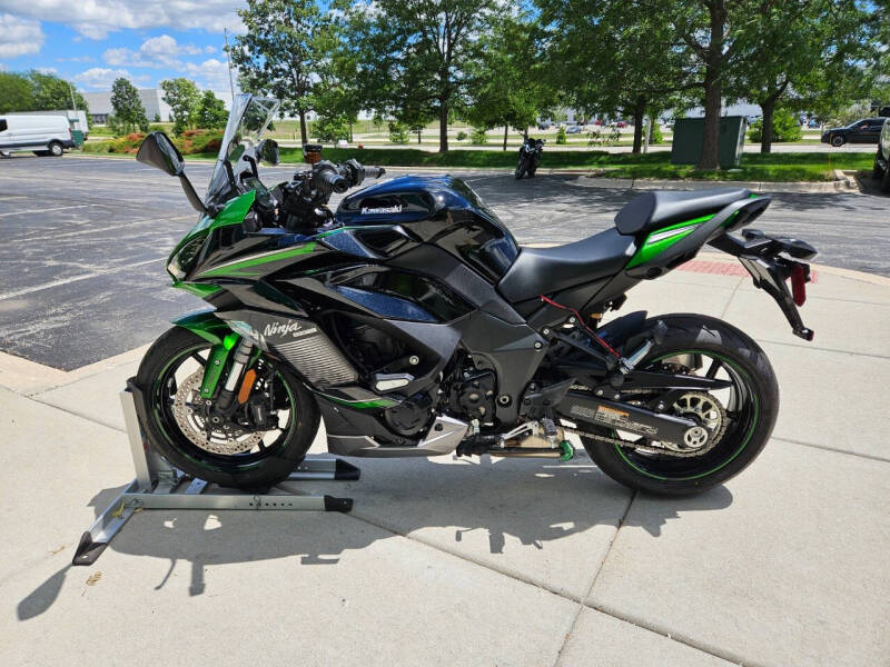2023 Kawasaki Ninja 1000SX