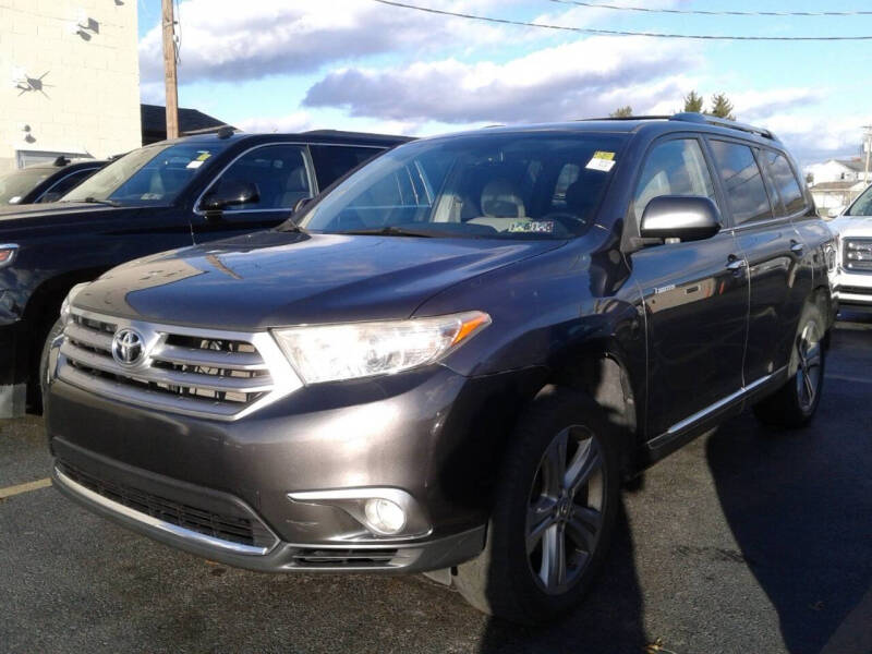 2013 Toyota Highlander Limited's photo