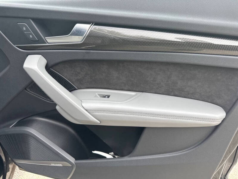 2020 Audi SQ5 3.0T quattro Prestige