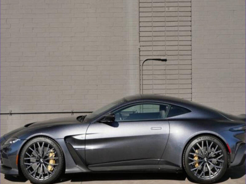 2023 Aston Martin Vantage V12