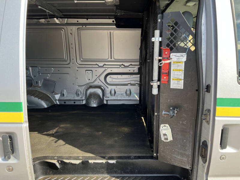 2011 Ford E-Series E-250