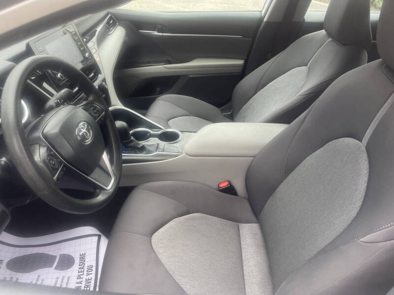 2024 Toyota Camry LE