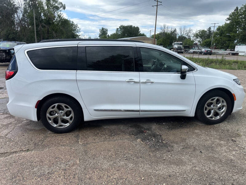 2023 Chrysler Pacifica Limited