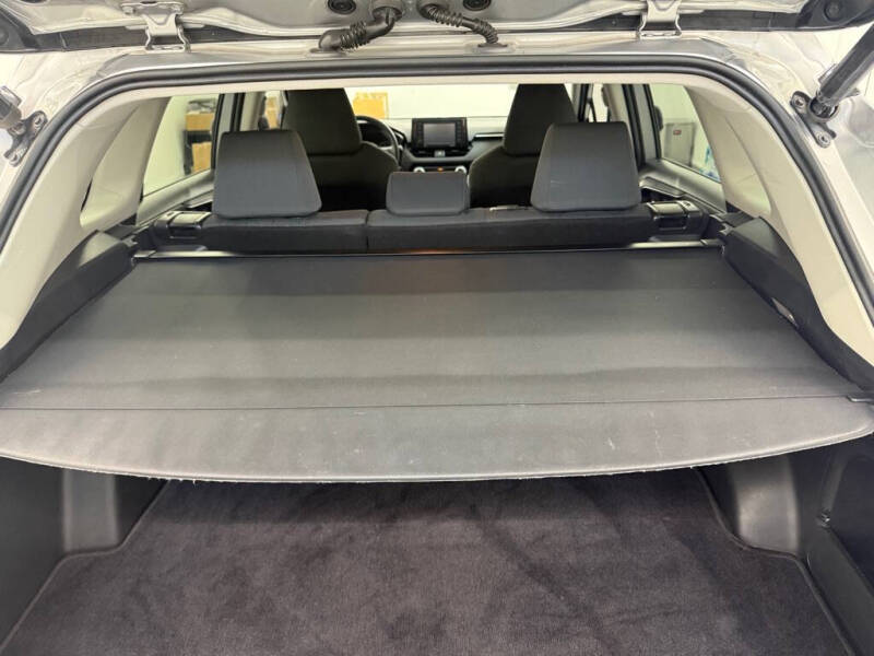 2020 Toyota RAV4 Hybrid XLE