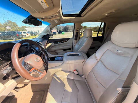 2015 Cadillac Escalade Luxury