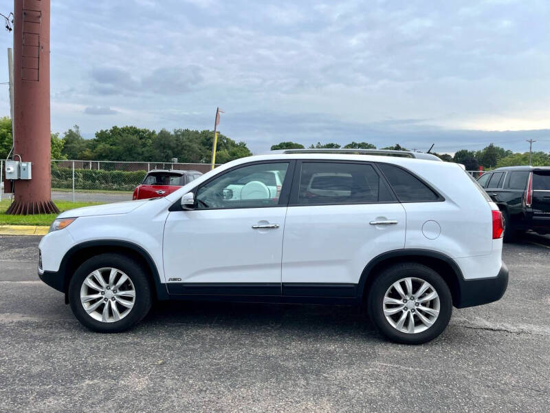 2011 Kia Sorento LX photo 8