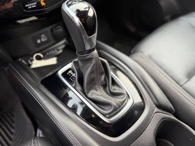 2018 Nissan Rogue SL