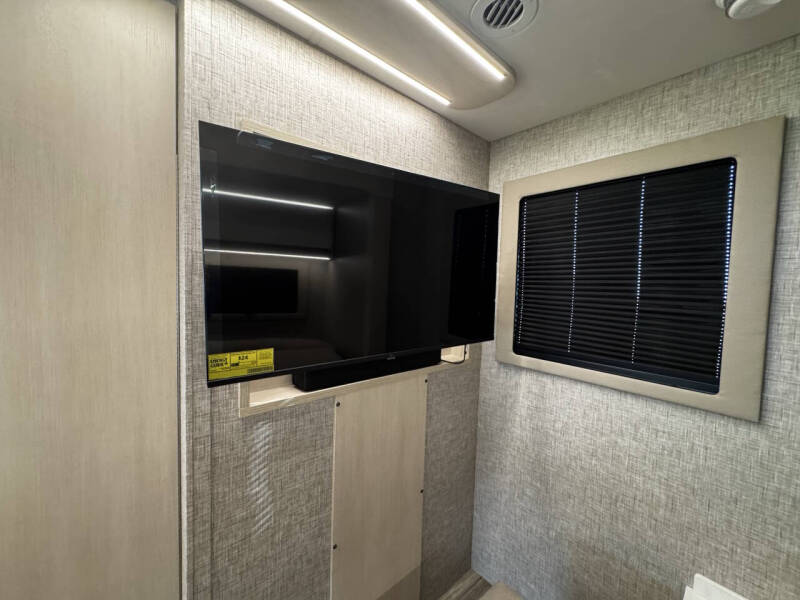 2026 Tiffin Wayfarer