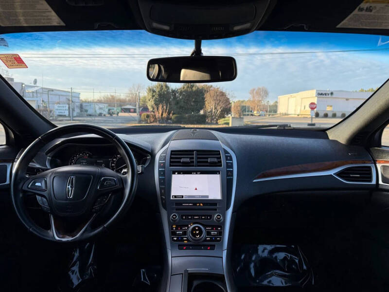 2017 Lincoln MKZ Select